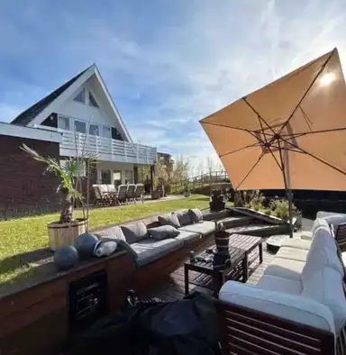 220m2 room to rent for 1500€/month in Voorburggracht, Broek op Langedijk