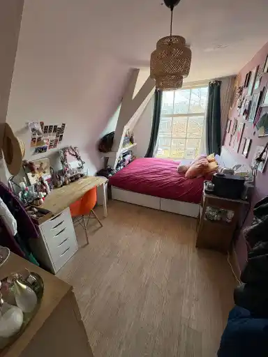 11m2 Kamer te huur voor 550€/maand in Herengracht 74, Leiden