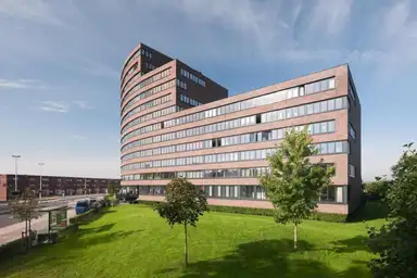132m2 apartment to rent for 1676€/month in Utrecht