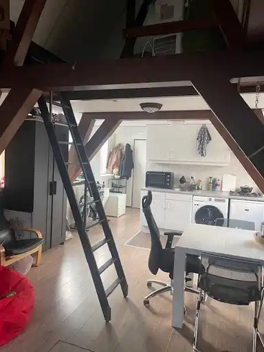 25m2 studio to rent for 875€/month in Lange Scheistraat 5G, Leiden