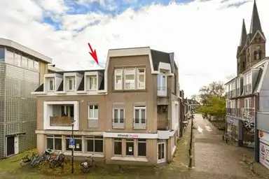 170m2 apartment to rent for 2995€/month in Schans 3a, Uithoorn