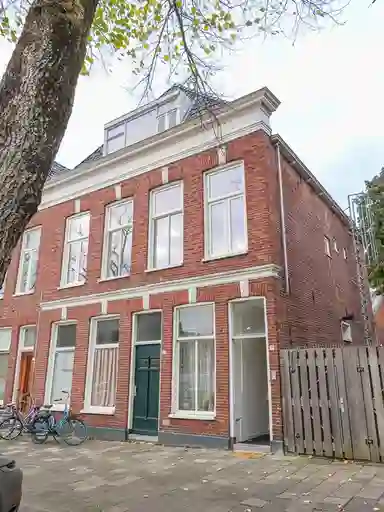 30m2 Kamer te huur voor 695€/maand in Verlengde Visserstraat 7a, Groningen