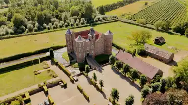 738m2 huis te huur voor 10250€/maand in Croylaan 14, Aarle-Rixtel