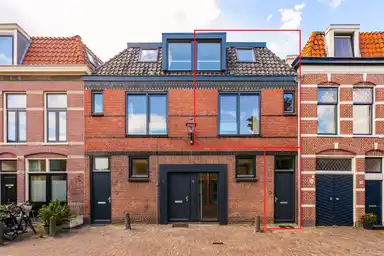 91m2 Appartement à louer pour 2450€/mois à 't Krom, Haarlem