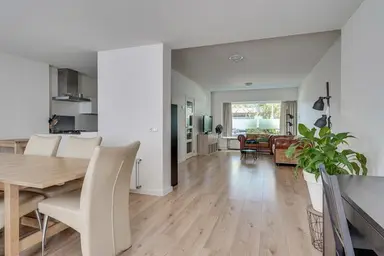 113m2 huis te huur voor 2100€/maand in Maximiliaanstraat 15, Eindhoven