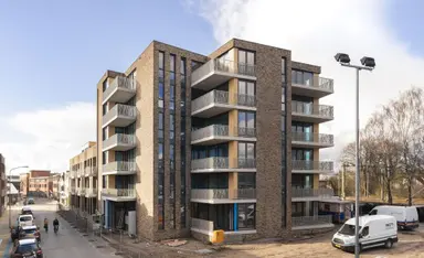 98m2 Appartement à louer pour 1372€/mois à Parkweg 12B, Ede