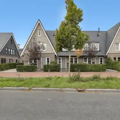 127m2 Haus zur Miete für 2350€/Monat in Blaricum