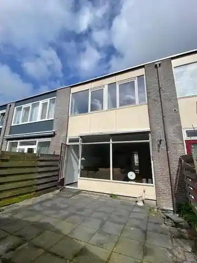 130m2 house to rent for 1500€/month in Brandemeer 120, Leeuwarden