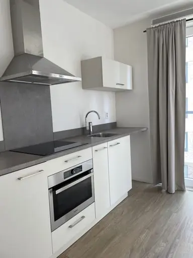 31m2 studio to rent for 934€/month in 1e Lulofsdwarsstraat 6H, The Hague