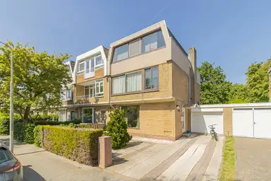 185m2 house to rent for 3600€/month in Graaf Willemlaan, Amstelveen