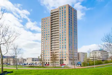 77m2 apartment to rent for 1367.5€/month in Leidsedreef 99, Leiderdorp