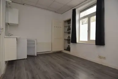 15m2 room to rent for 450€/month in Academiesingel 2, Breda