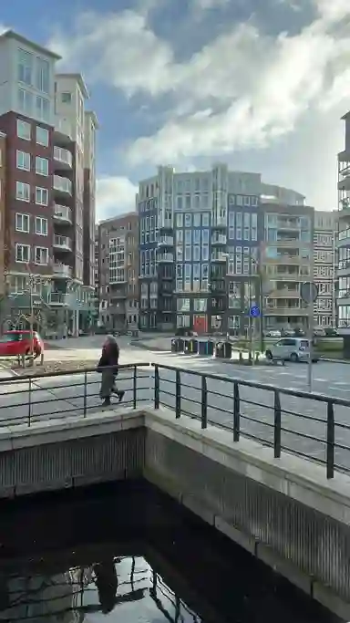 97m2 flat te huur voor 2500€/maand in Gerrit Rietveldsingel, Diemen