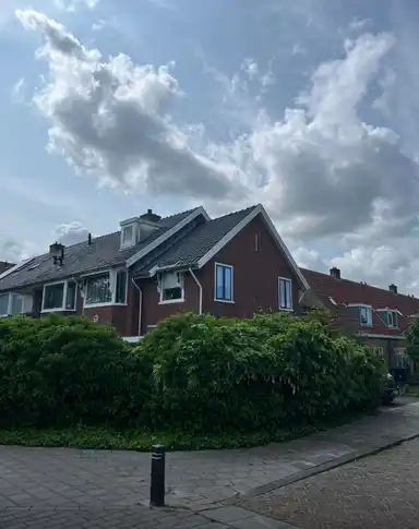 220m2 room to rent for 525€/month in Azaleastraat 14, Leeuwarden