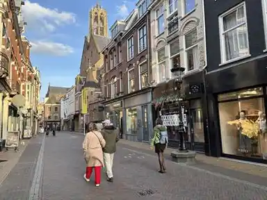 55m2 flat to rent for 3500€/month in Steenweg 12, Utrecht