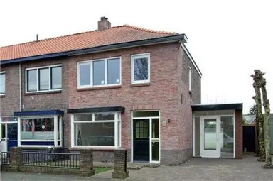 115m2 house to rent for 2600€/month in Burgemeester Buijsenstraat 7, Breda