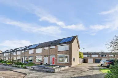 82m2 house to rent for 1131€/month in Lelieplein 32, Yerseke