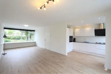 149m2 house to rent for 3800€/month in Bevelandselaan 14, Amstelveen