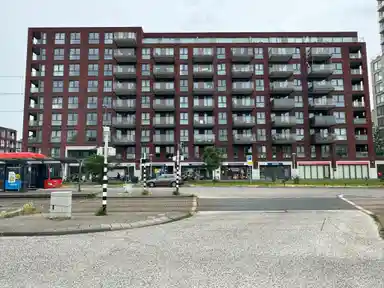 51m2 Appartement à louer pour 822.86€/mois à Leyweg 121, The Hague