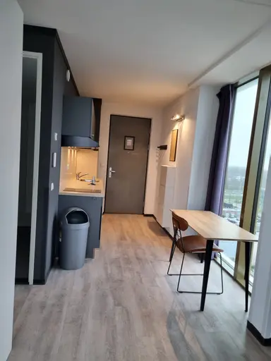 19m2 studio to rent for 1099.25€/month in Pietersbergweg 323, Amsterdam