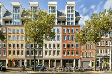87m2 Appartement à louer pour 3200€/mois à Valkenburgerstraat 192K, Amsterdam