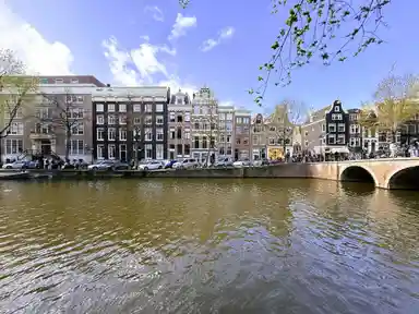 130m2 apartment to rent for 4750€/month in Keizersgracht 3, Amsterdam