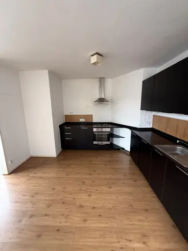 104m2 Appartement te huur voor 1600€/maand in Geldersestraat 15a, Geldermalsen