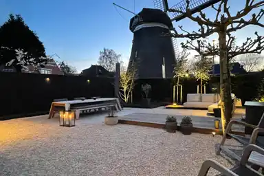 159m2 maison à louer pour 4250€/mois à Molenaar 23, Laren