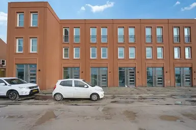 100μ² μονοκατοικία προς ενοικίαση για 2250€/μήνα σε Letlandstraat, Almere