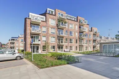 61m2 Appartement à louer pour 1212€/mois à Theresiastraat 214, Ouderkerk aan de Amstel
