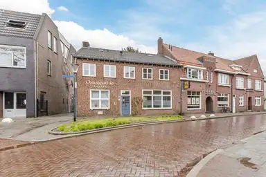 242m2 Haus zur Miete für 2100€/Monat in Henseniusstraat, Venray