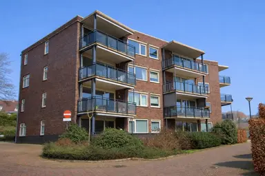 86m2 apartment to rent for 1750€/month in Muntendamstraat 40, Oosterbeek