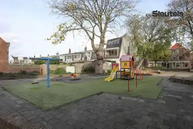 73m2 huis te huur voor 1231€/maand in Koninginnelaan, Leiden