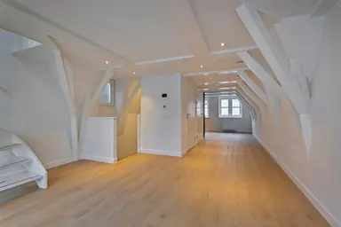 64m2 flat to rent for 2250€/month in Voetboogstraat 5k, Amsterdam