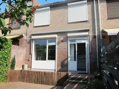 120m2 house to rent for 1825€/month in Saturnushof, Maastricht