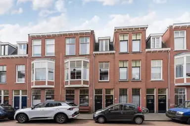 143m2 apartment to rent for 3000€/month in François Maelsonstraat 42, The Hague