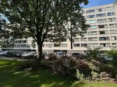 98m2 apartment to rent for 1675€/month in Richard Holstraat, The Hague