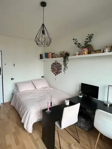 12m2 Zimmer zur Miete für 400€/Monat in Langestraat, Leiden