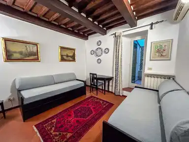 30m2 studio te huur voor 1000€/maand in Viaduct 3, Zurich