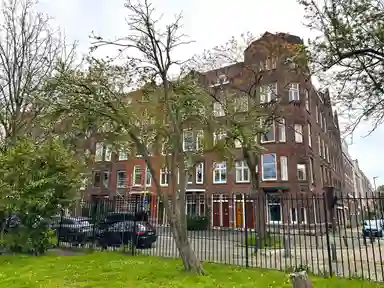 154m2 Appartement te huur voor 2950€/maand in Henegouwerplein, Rotterdam