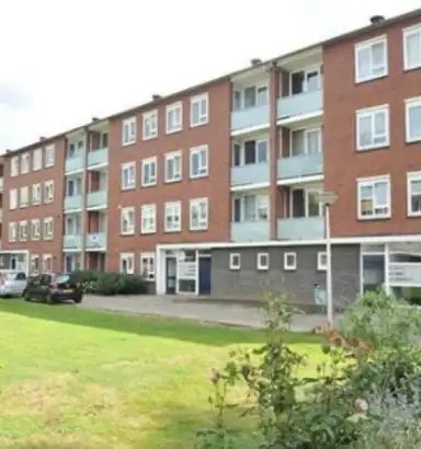 80m2 apartment to rent for 835€/month in Rembrandtlaan 38, Enschede