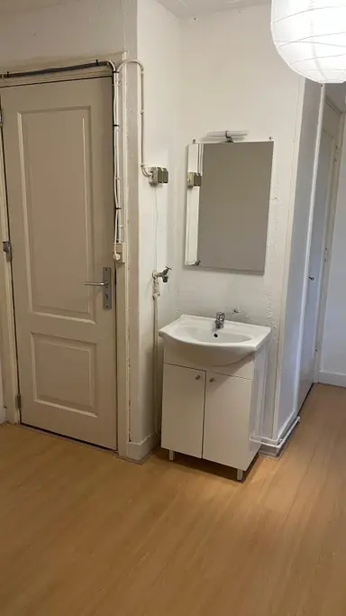 17m2 Kamer te huur voor 750€/maand in Speerstraat, Amsterdam
