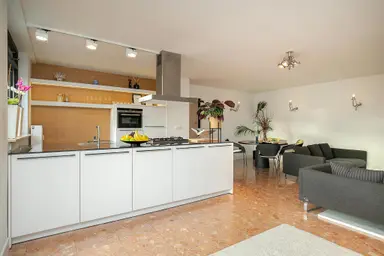 110m2 Wohnung zur Miete für 2895€/Monat in Gedempte Gracht, The Hague