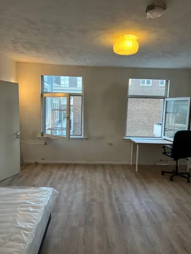 35m2 studio te huur voor 825€/maand in Herengracht, The Hague