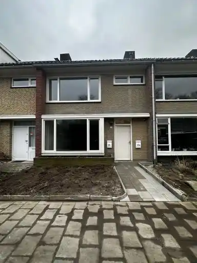 77m2 apartment to rent for 1136€/month in Rode Kruislaan, Eindhoven