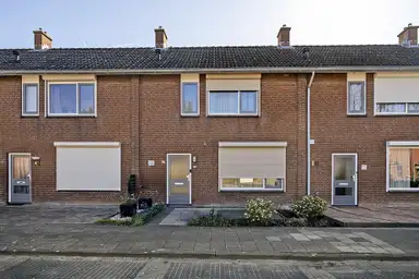 0m2 huis te huur voor 911.51€/maand in Prinses Christinastraat 42, Helwijk
