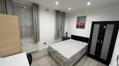 12m2 Kamer te huur voor 1000€/maand in Margaret Cavendishweg, Almere