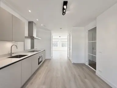 80m2 Appartement te huur voor 3450€/maand in Titus van Rijnstraat 4, Amsterdam