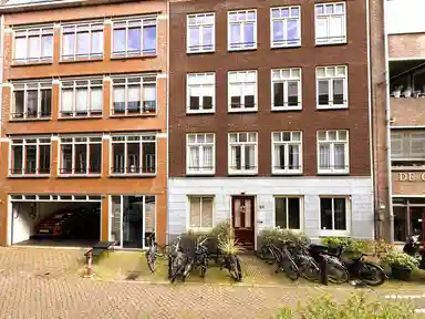 90m2 Appartement à louer pour 2750€/mois à Tweede Weteringdwarsstraat, Amsterdam