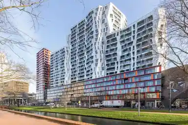 64m2 Wohnung zur Miete für 2250€/Monat in Kruisplein 550, Rotterdam